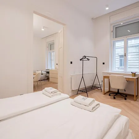Prestige Elegant 3-bdr Appartement *