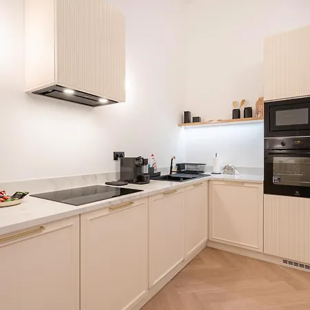 Appartement Prestige Elegant 3-bdr Budapest
