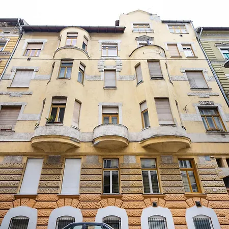 Prestige Elegant 3-bdr *