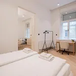 Prestige Elegant 3-bdr شقة *